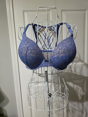 Victoria's Secret Very Sexy Plunge  Push-Up Bra